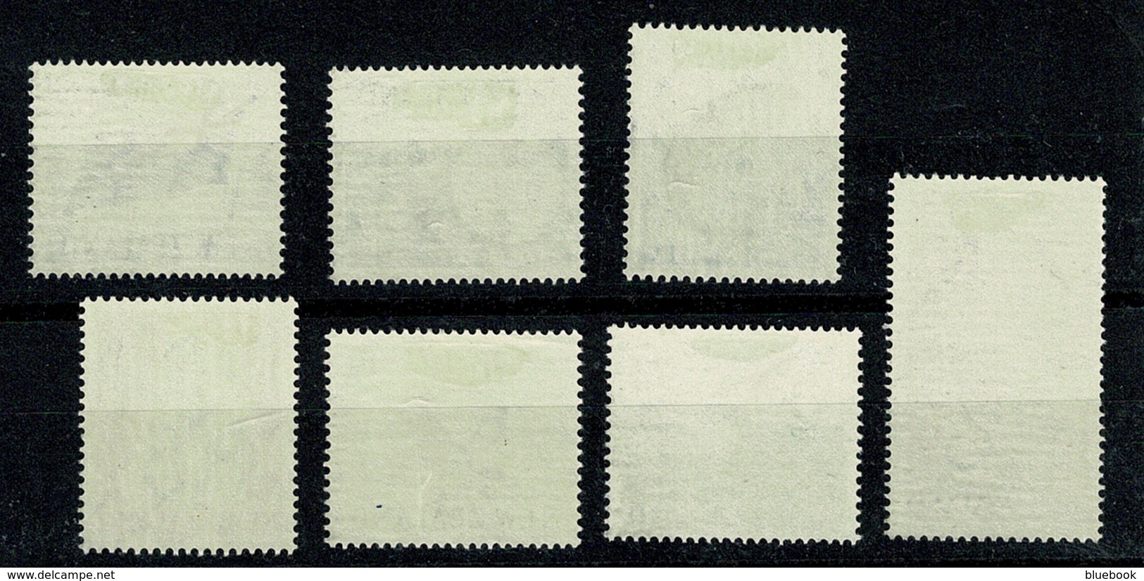 Ref 1328 - 1960 - 1966 New Zealand Definatives Mint Stamps - Unused Stamps