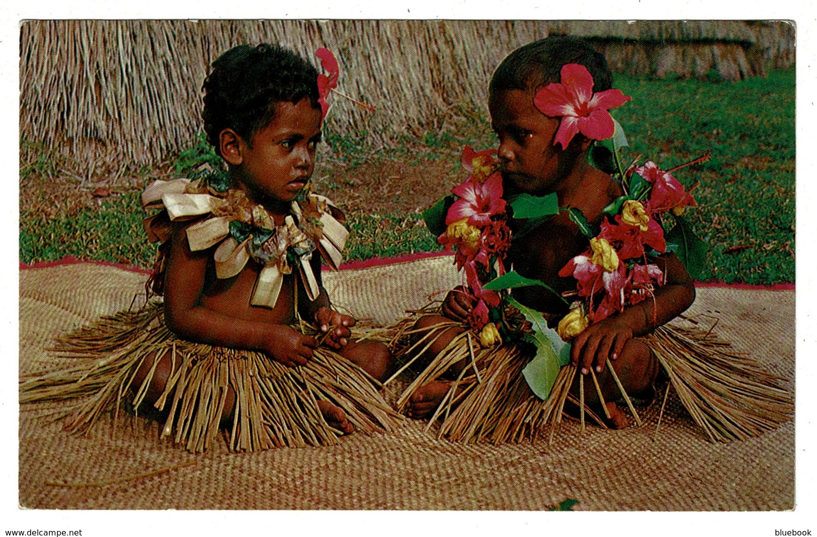 Ref 1328 - Fiji Ethnic Postcard - Children Nasilai Tropicana Resort - Pacific Islands - Fiji