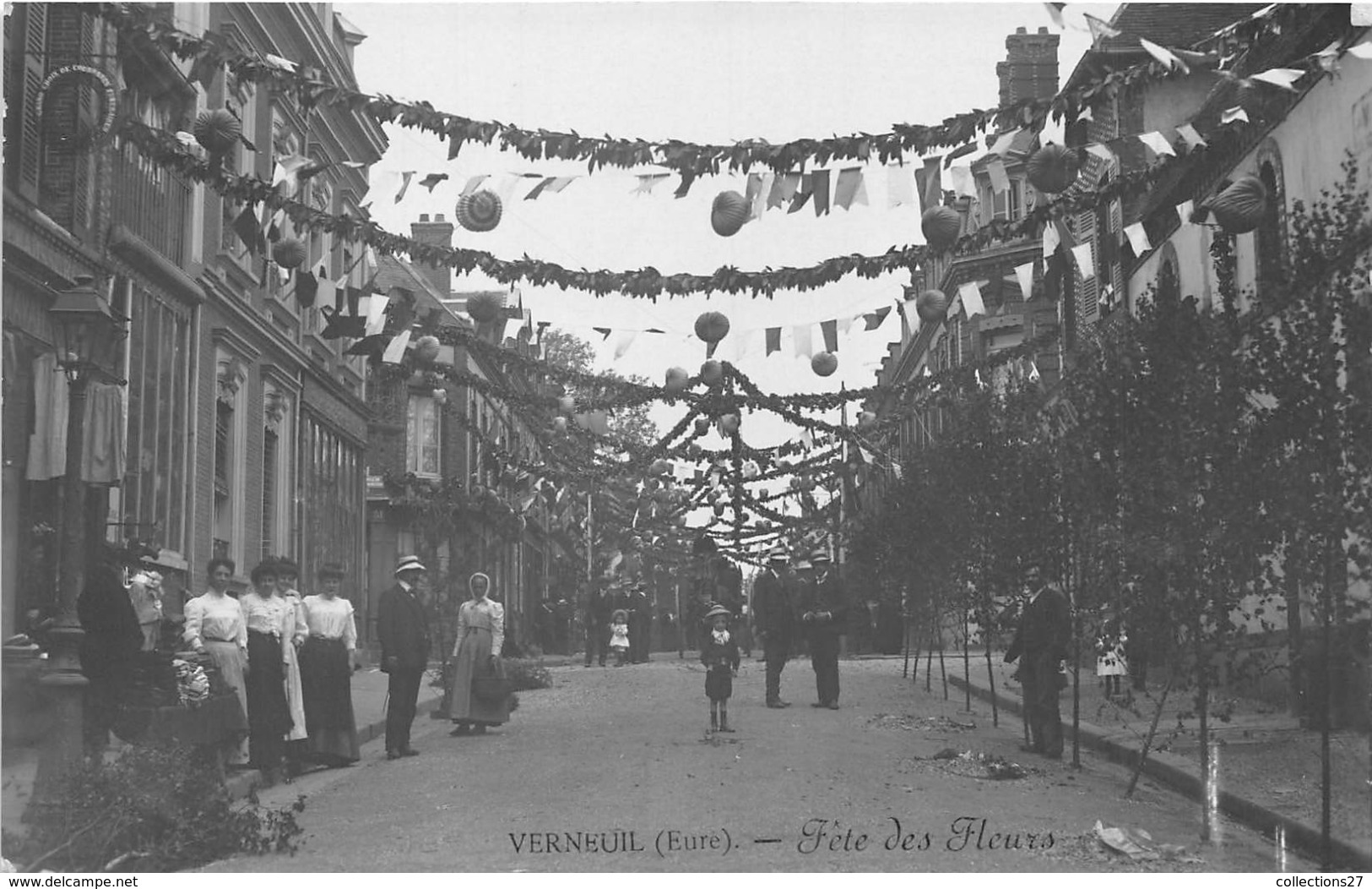 27-VERNEUIL- CARTE-PHOTO- FÊTE DES FLEURS - Verneuil-sur-Avre