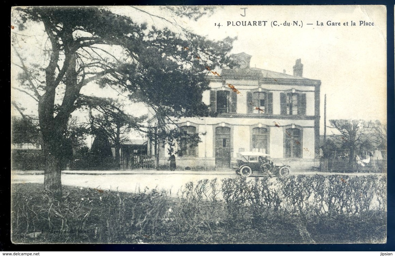 Cpa Du 22 Plouaret La Gare Et La Place   LZ109 - Plouaret