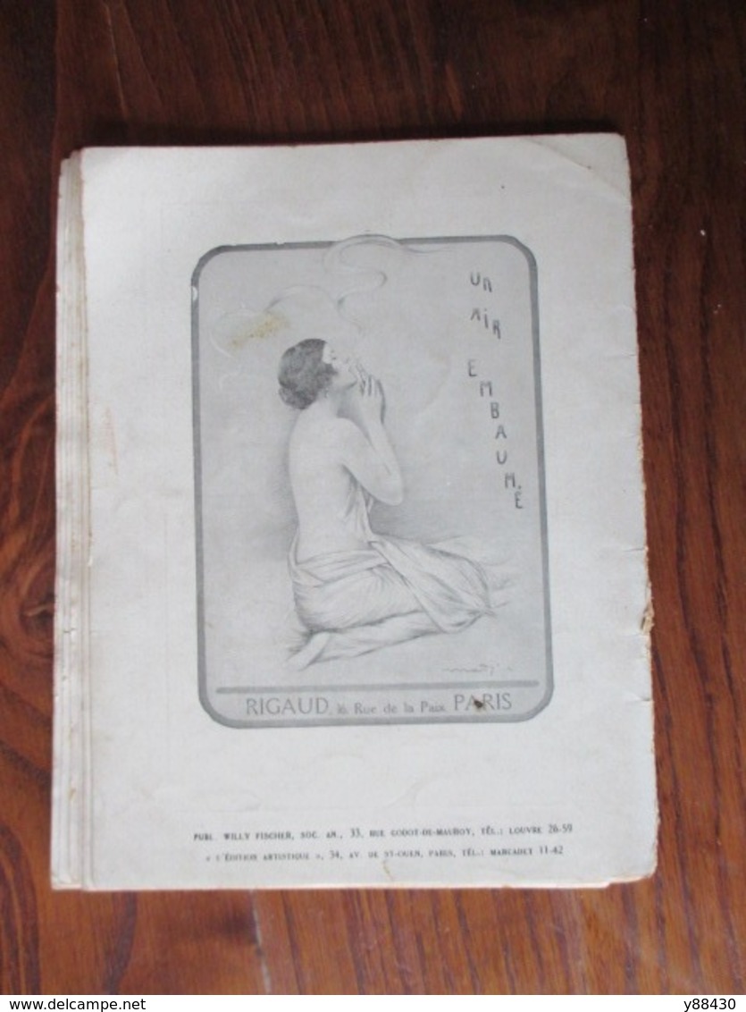 CASINO DE PARIS . Programme Revue saison 1924/1925 - Affiche de Charles Gesmar - Très belles PUB - 52 pages - 28 photos