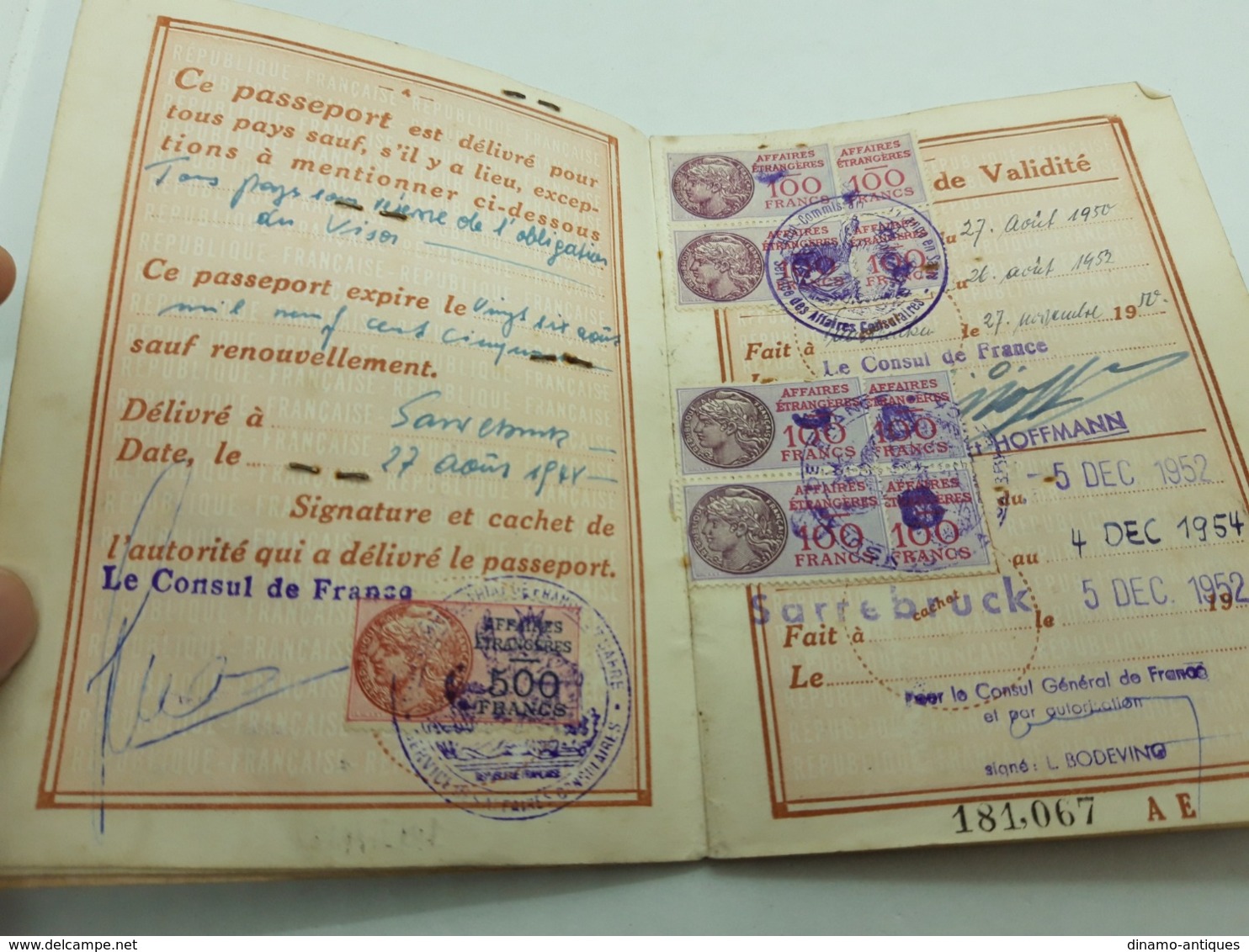 1948 Saar Sarrois Passport Passeport Reisepass  Issued In Sarrebruck - Full Of Visas - AMG Revenues Fiscal Timbres - Documentos Históricos