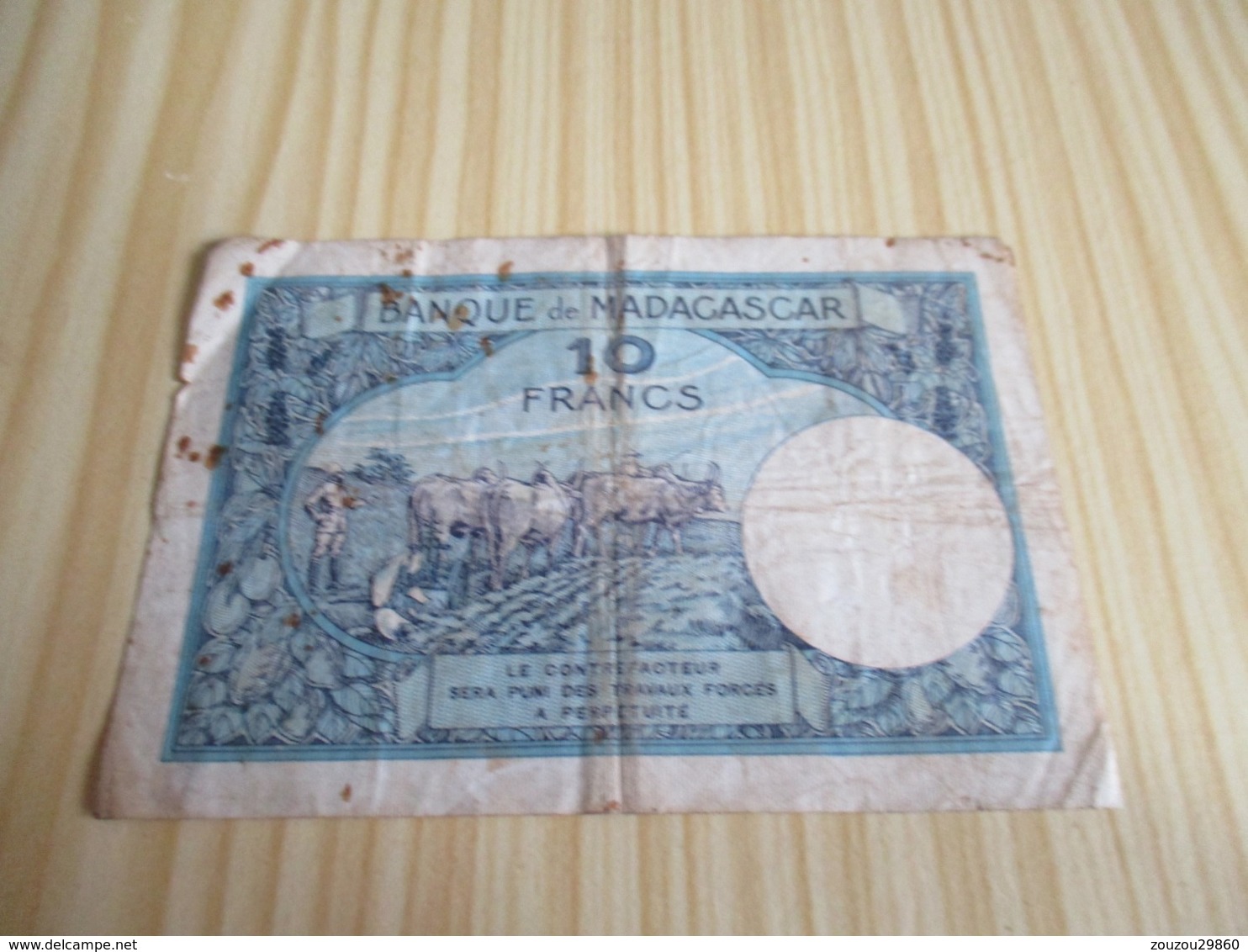 Madagascar.Billet 10 Francs . - Madagascar