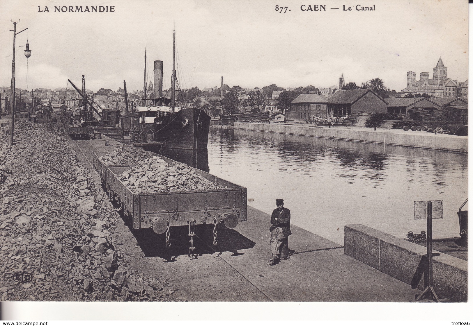 CAEN - Le Canal - Wagonnets -Bateau - Scierie à Droite - - Caen