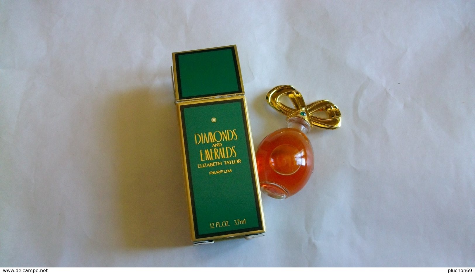 Miniature De Parfum  Liz Taylor  " Diamonds And Emerald   " Parfum - Miniatures Femmes (avec Boite)
