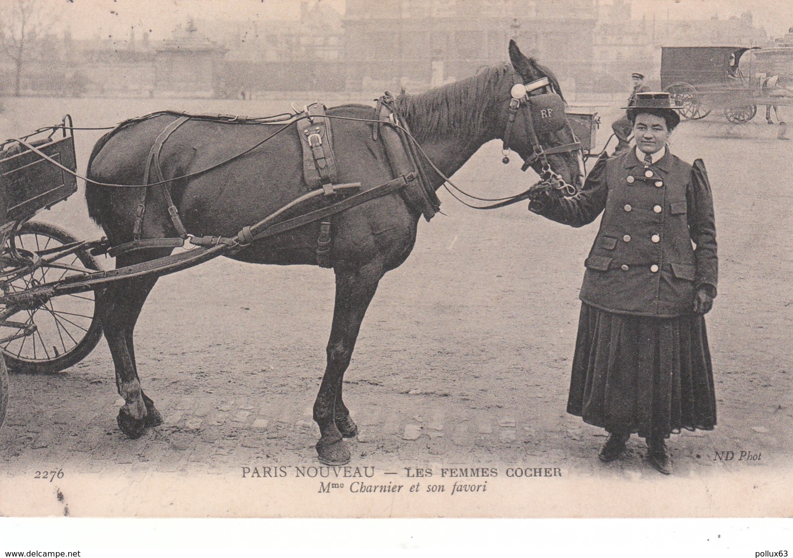 CPA PARIS NOUVEAU (75) LES FEMMES COCHERS - MADAME CHARNIER Et SON FAVORI - Petits Métiers à Paris