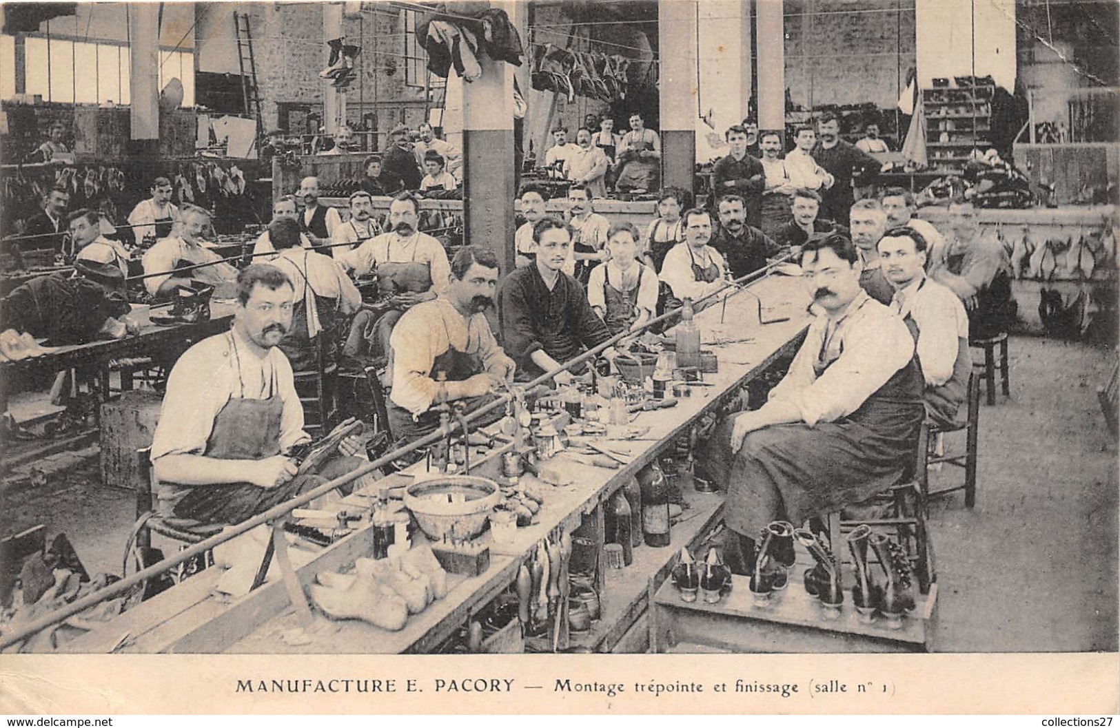 35-BOUGERES- MANUFACTURE E.PACORY - MONTAGE TREPOINTE ET FINISSAGE ( SALLE N°1) - Fougeres