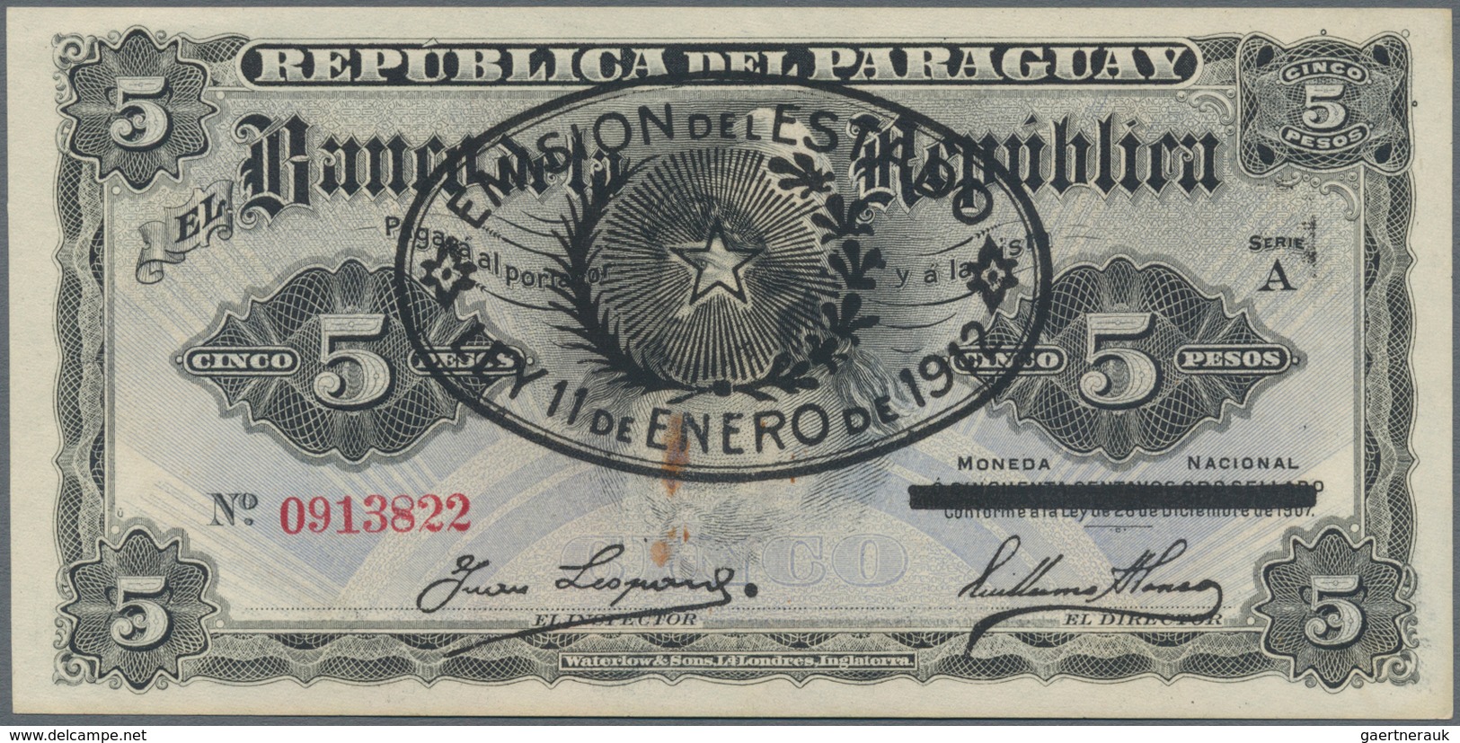 Paraguay: Pair With 5 Pesos Republica Del Paraguay L.1912 P.127 (UNC) And 500 Guaranies Banco Centra - Paraguay