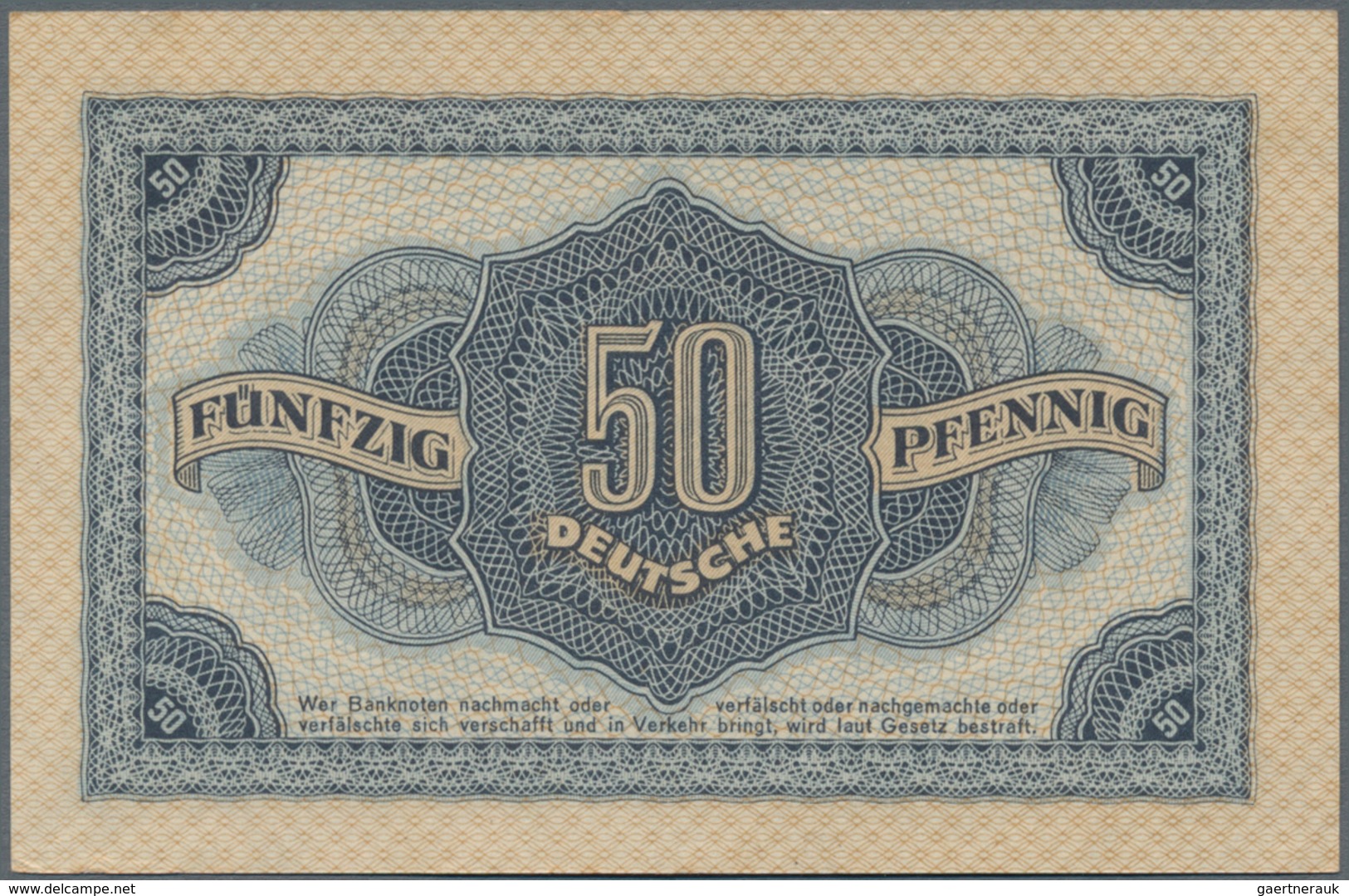 Deutschland - DDR: Sehr schönes Lot mit 9 Banknoten, dabei 10 Mark 1948 mit Klebemarke Ro.334c (VF),