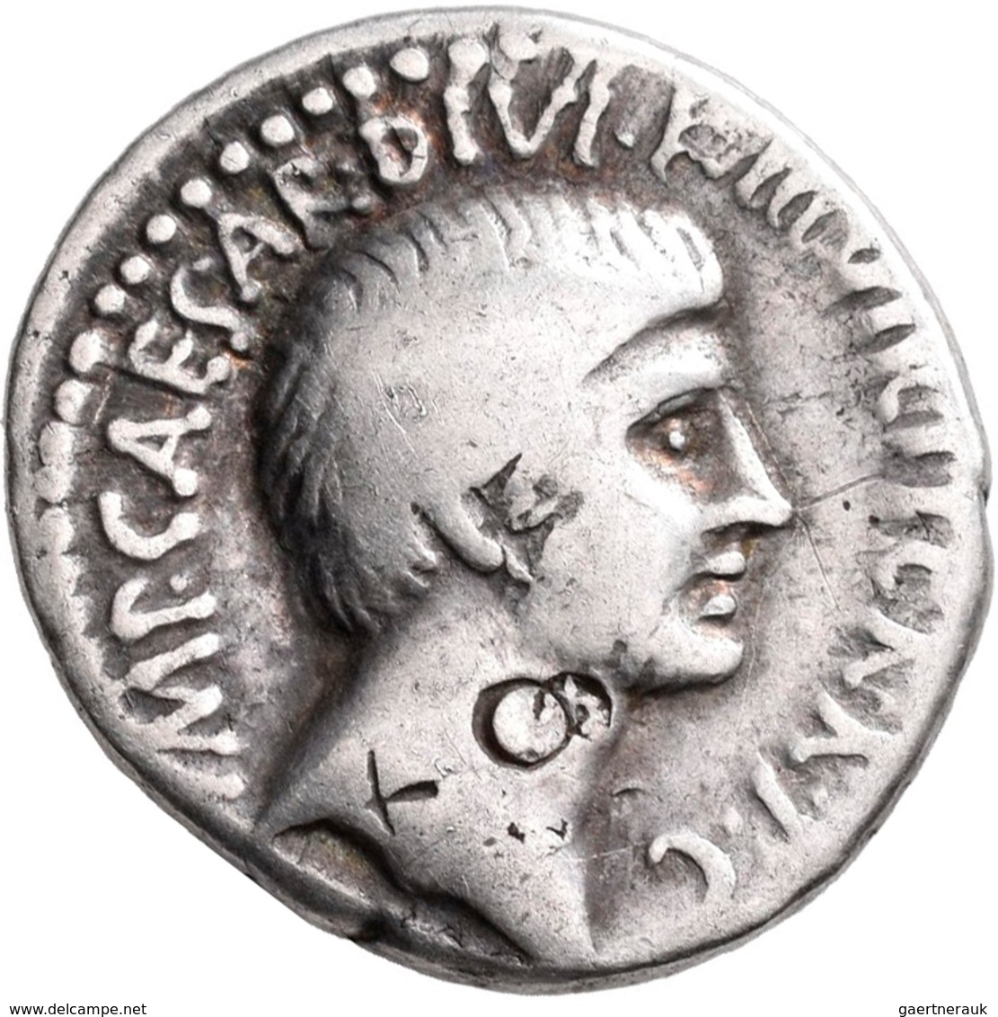 Augustus (27 V.Chr. - 14 N.Chr.): AR-Denar, Kopf Nach Rechts / Tempel Mit Vier Säulen, Kampmann 2.20 - Les Julio-Claudiens (-27 à 69)