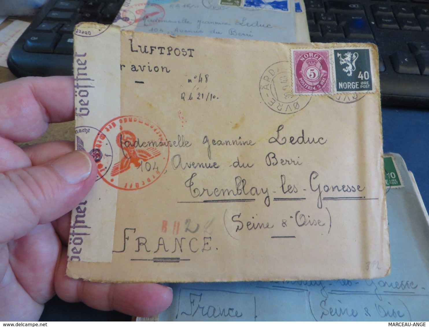 LOT D'ENVIRON 10 lettres de CENSURE 1939/1945 et assimilées guerre ,certaines avec contenue