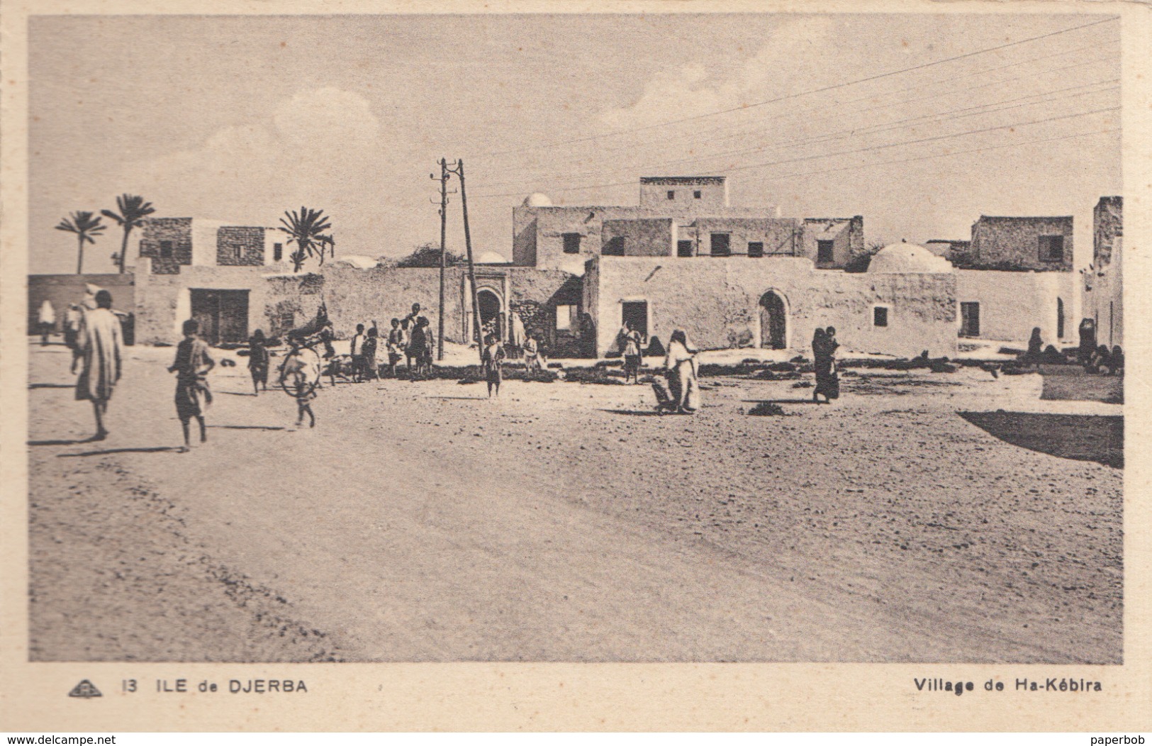 ILE DE DJERBA - 10 OLD POSTCARDS - Tunisia