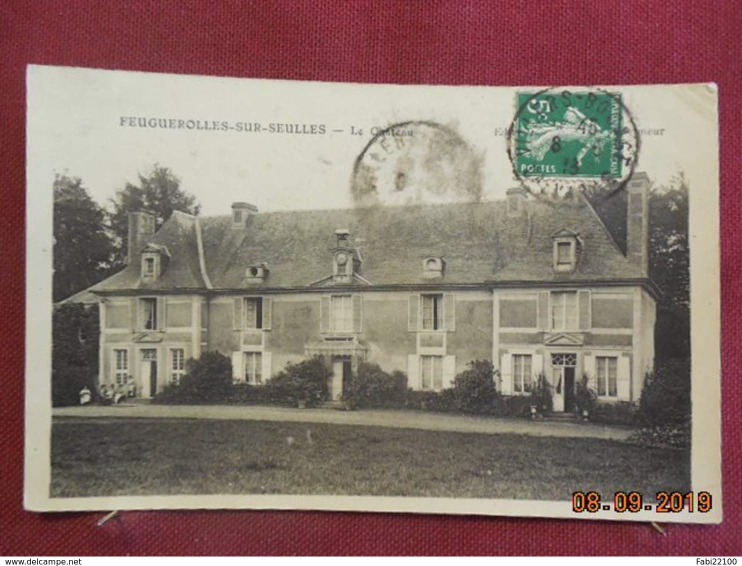 CPA - Feuguerolles-sur-Seulles - Le Château - Autres & Non Classés