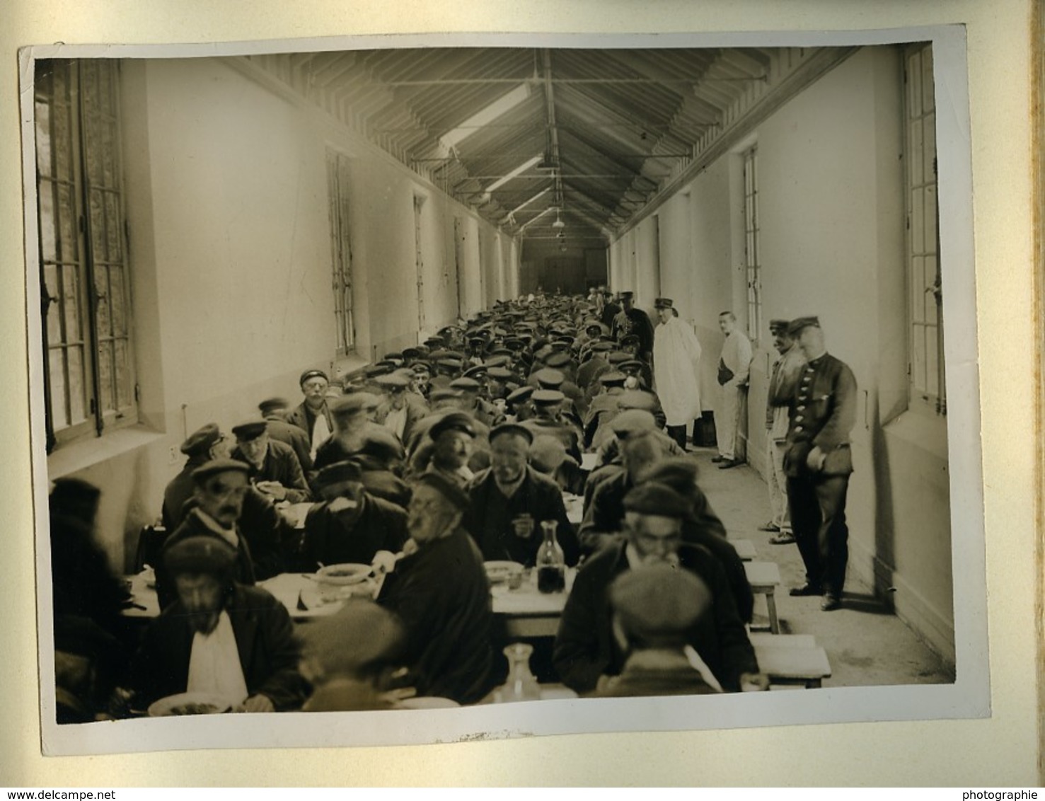 France Maison de Répression de Nanterre Album Dépôt de Mendicité 28 Photos Album 1921