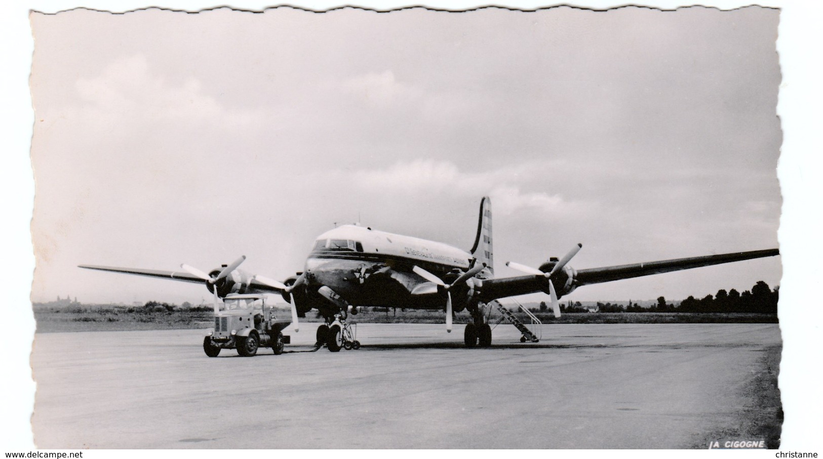 03 VICHY CHARMEIL UN DC4 SKYMASTER AVION AVIATION - Autres & Non Classés