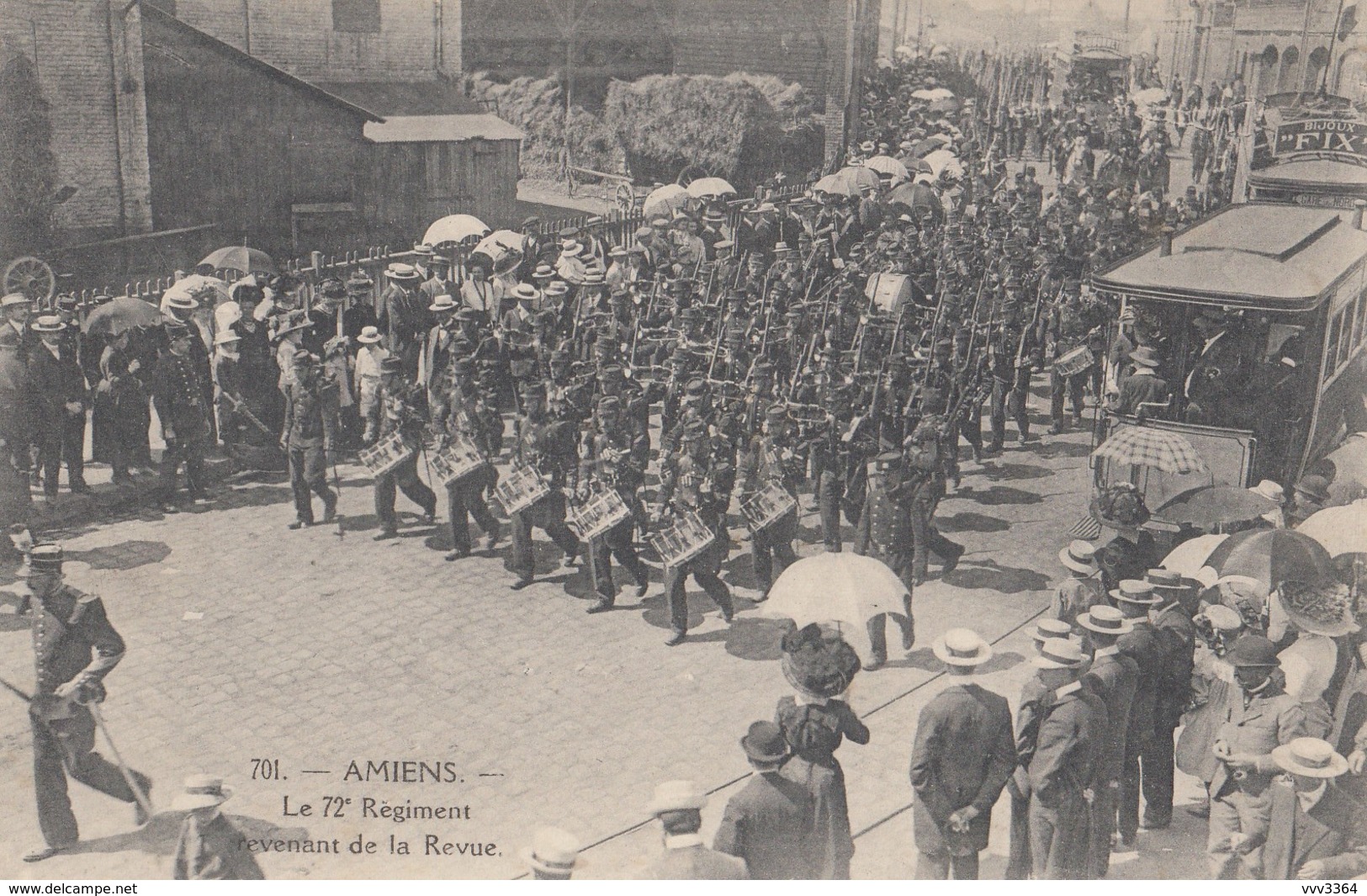 AMIENS: Le 72ème Régiment Revenant De La Revue - Amiens