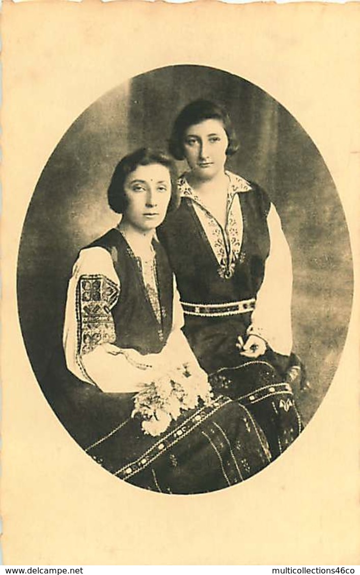 130919A - FAMILLE ROYALE DE BULGARIE - Princesse Nadejda De Bulgarie Et Sa Soeur Princesse Eudoxie 1924 - Persone Identificate