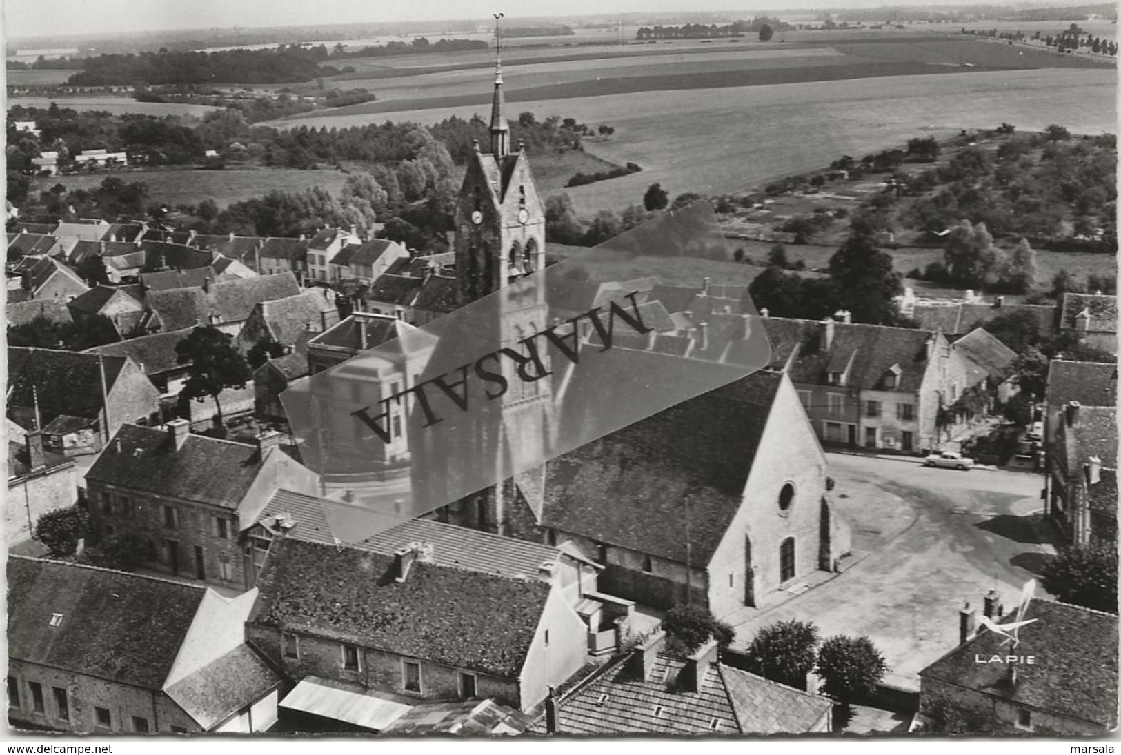 CPSM  Le Chatelet En Brie L'église - Le Chatelet En Brie