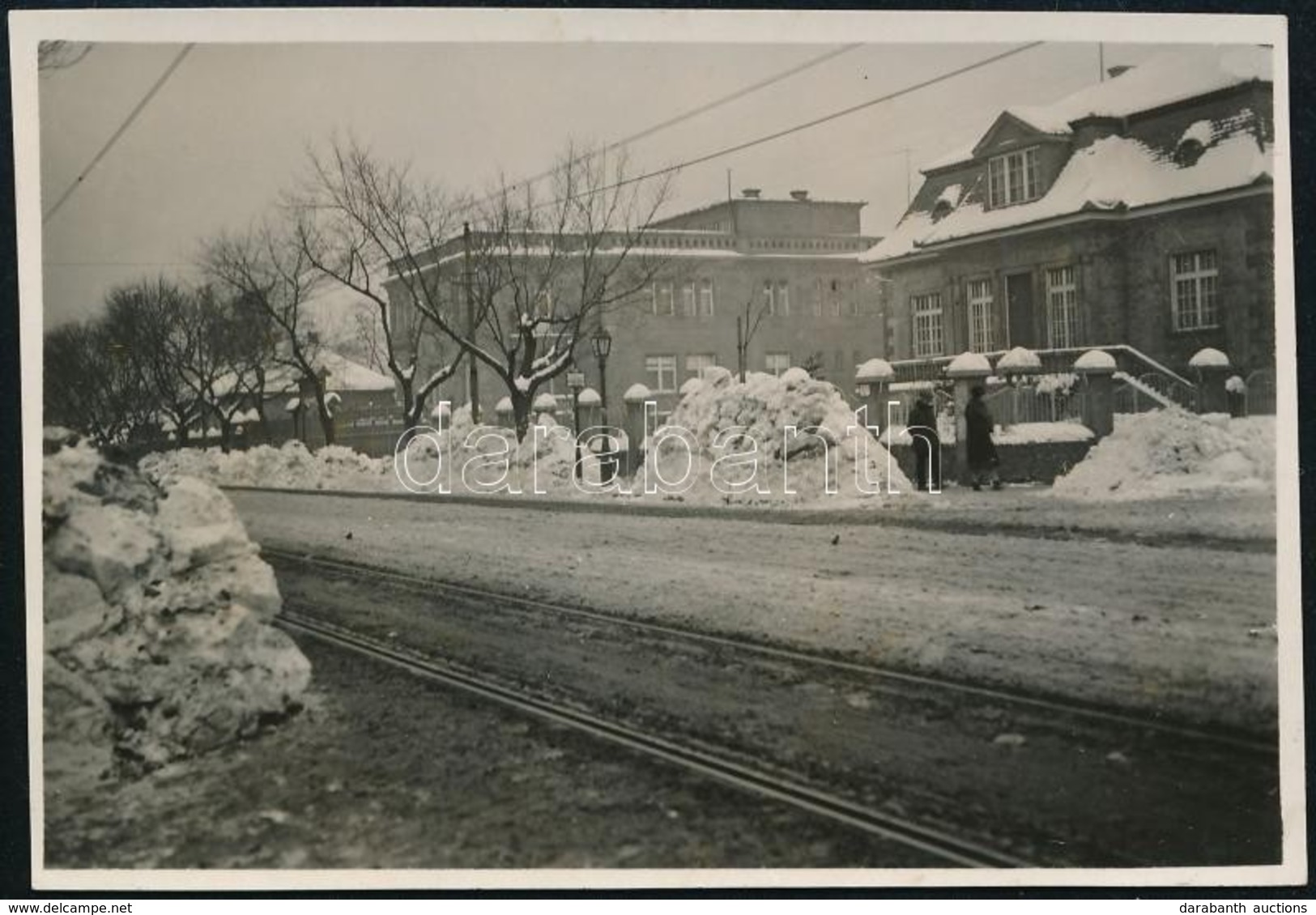 1929 Kinszki Imre (1901-1945) Budapesti Fotóművész Hagyatékából, Feliratozott, Vintage Fotó (Tél Zuglóban), 5,5x8,3 Cm - Autres & Non Classés