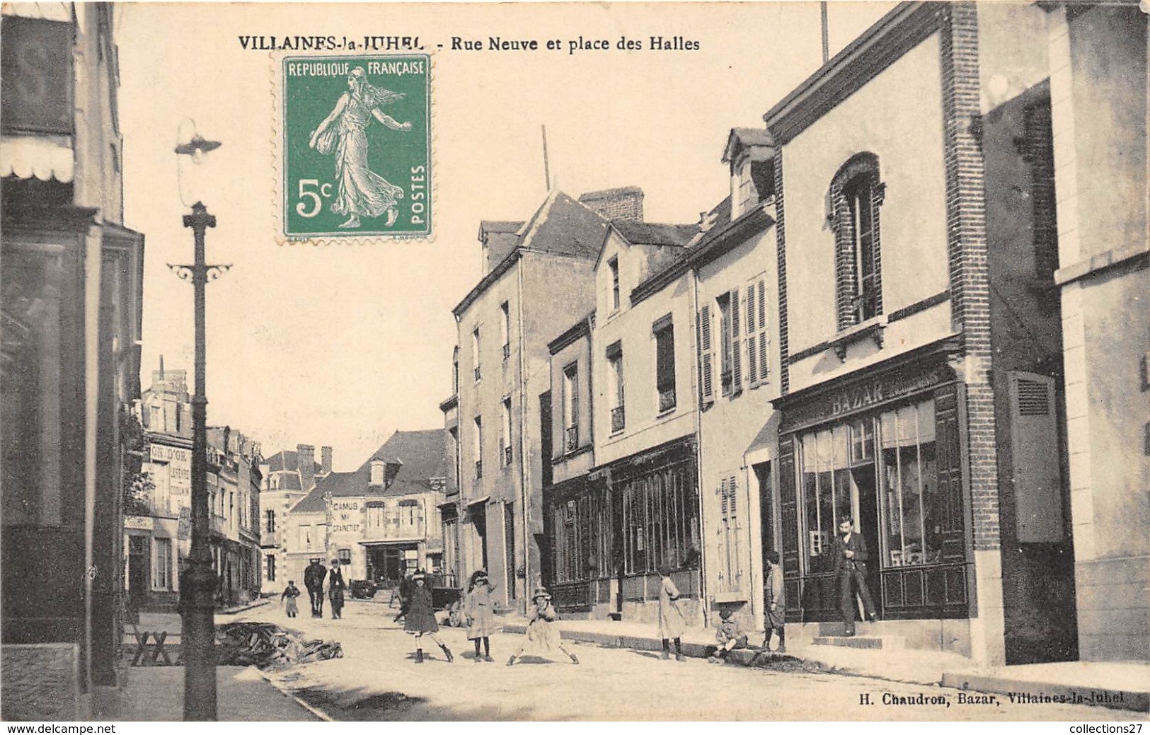 53-VILLAINES-SUR-JUHEL-RUE NEUVE ET PLACE DES HALLES - Villaines La Juhel