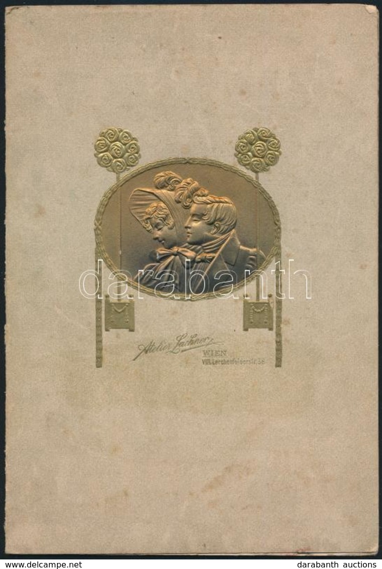 Cca 1910 Katona Kitüntetésekkel, Kép Szecessziós Dísztokban, 22×15 Cm - Andere & Zonder Classificatie