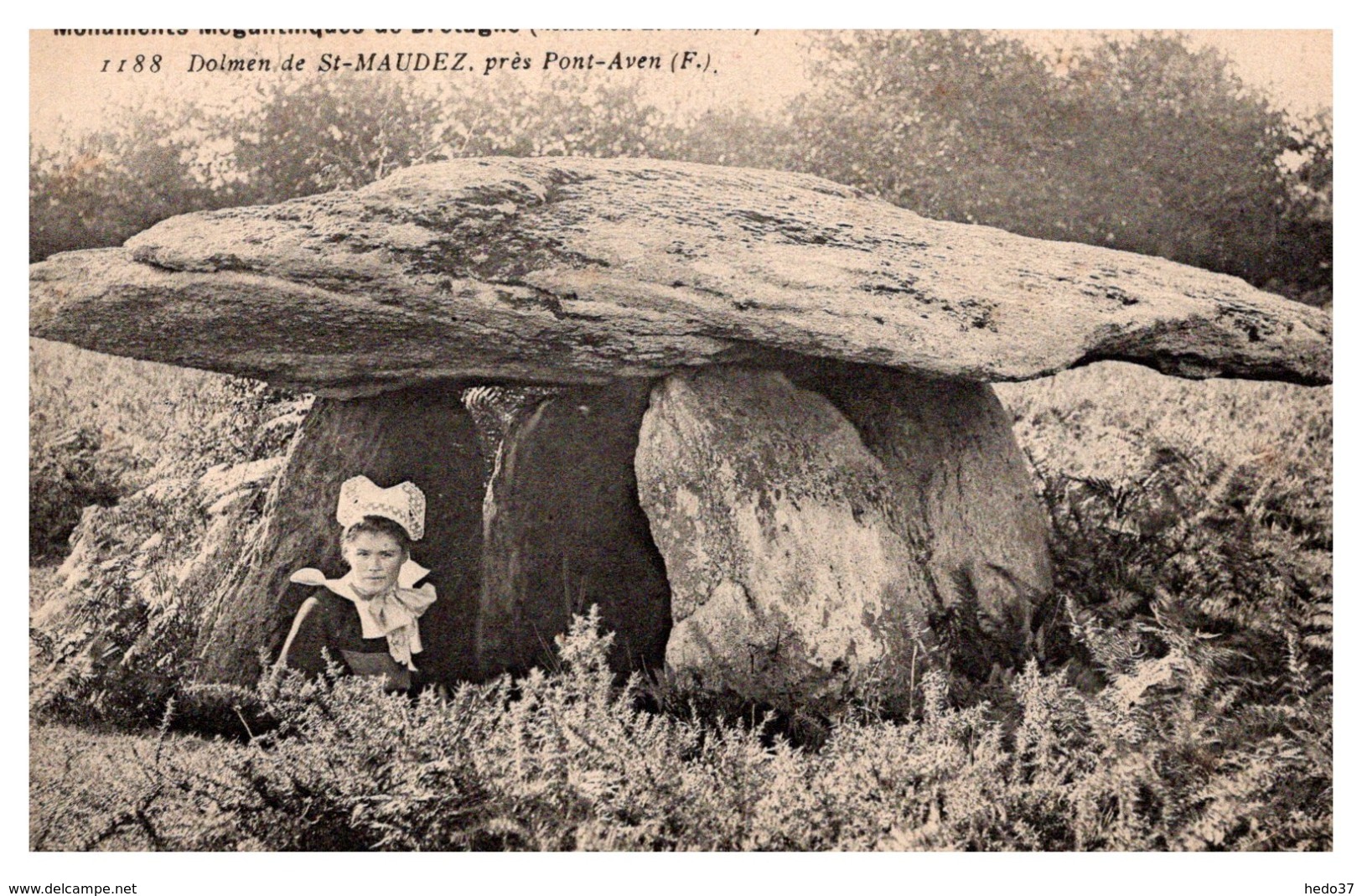 Dolmen De St Maudez Près De Pont Aven - Pont Aven