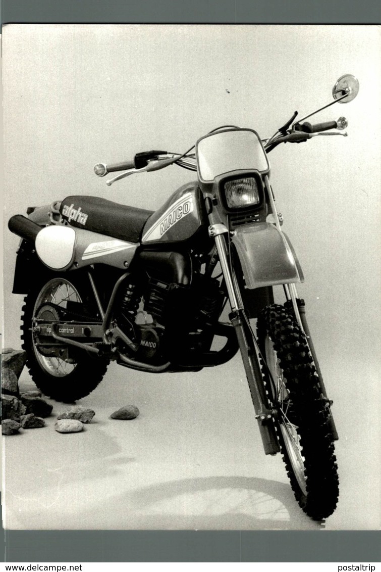 MAICO ALPHA 18*12cm+- Moto MOTOCROSS MOTORCYCLE Douglas J Jackson Archive Of Motorcycles - Otros & Sin Clasificación