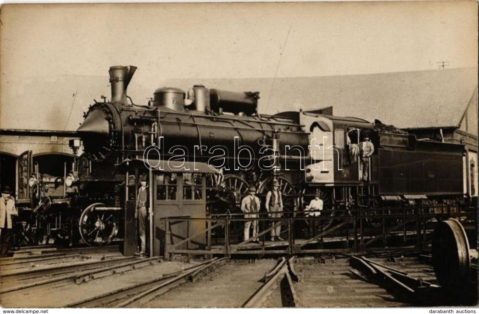 ** T2 MÁV 327. Sorozatú Gőzmozdonya / Hungarian State Railways Locomotive. Photo - Zonder Classificatie