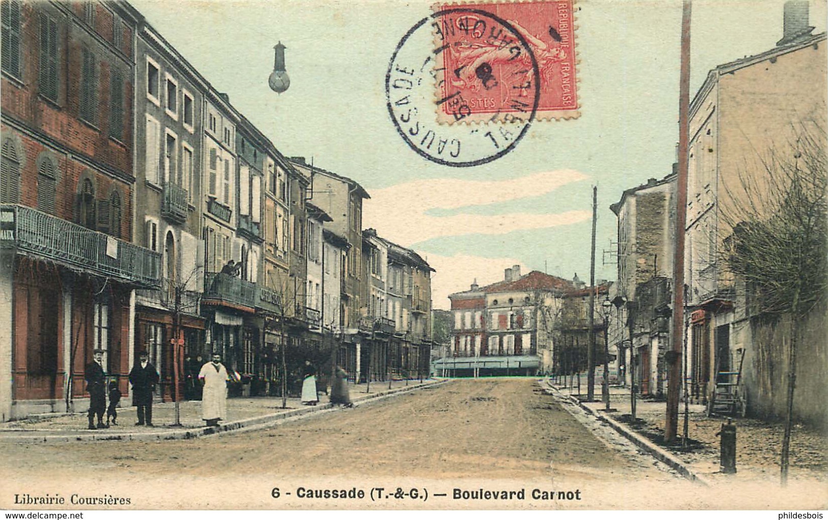 TARN ET GARONNE  CAUSSADE  Avenue Carnot ( Dechinfcent) - Caussade