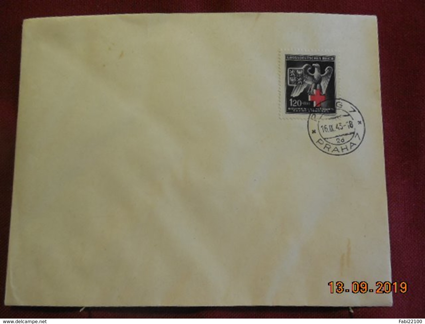 Enveloppe De 1943 Au Depart De Praha ( FDC ) Croix Rouge - Covers & Documents