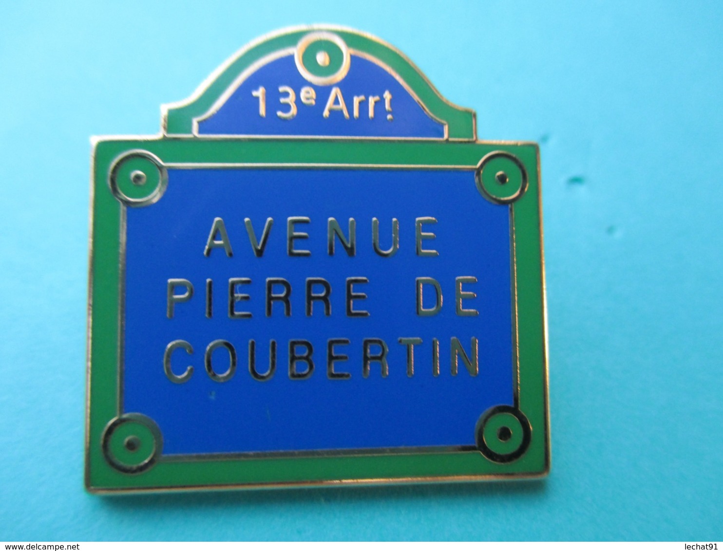 Pins Arthus Bertrand , Avenue Pierre De Coubertin - Arthus Bertrand