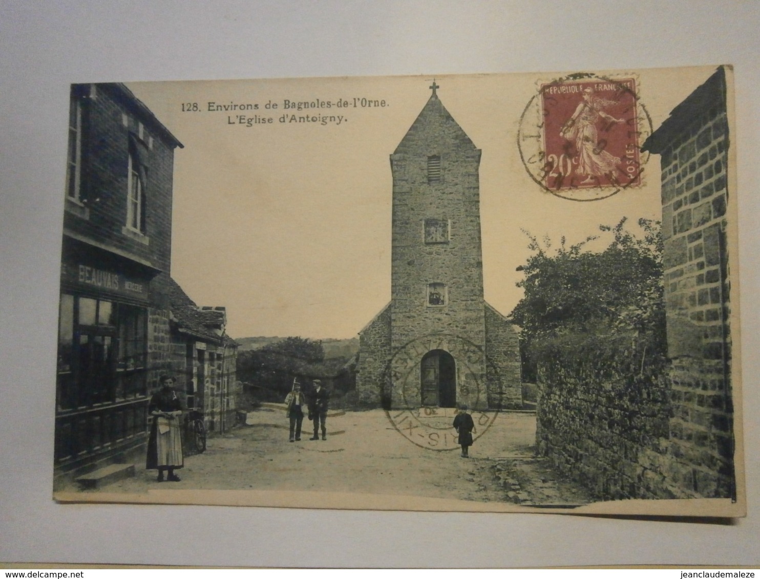 Environs De Bagnoles De L'Orne,l'église D'Antoigny,voyagée 1914,très Bon état  Dans Son Jus - Bagnoles De L'Orne