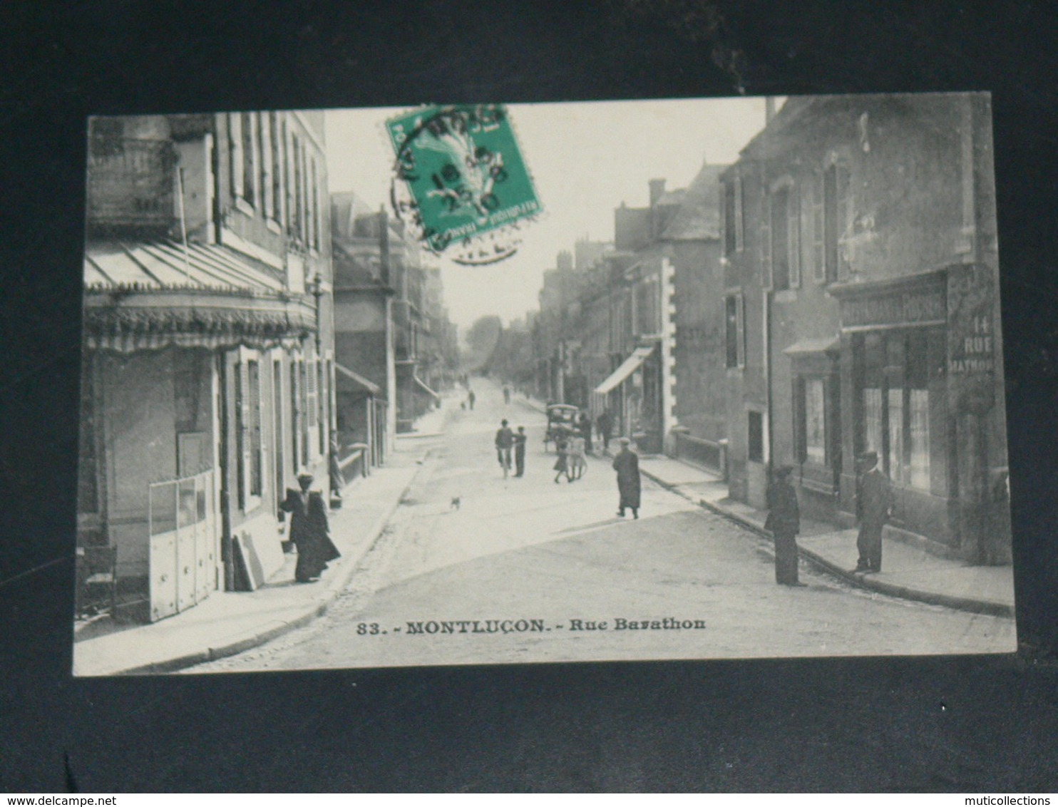 MONTLUCON     1910 /     VUE RUE ANIMEE AVEC COMMERCES   .....  EDITEUR - Montlucon