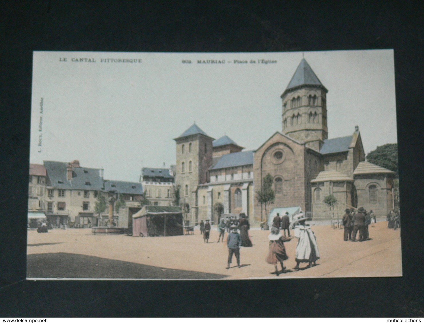 MAURIAC      1910 /     VUE RUE ANIMEE AVEC COMMERCES   .....  EDITEUR - Mauriac