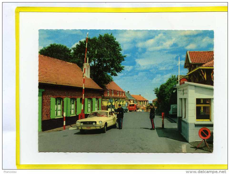 Westouter Zwarteberg.   Westoutre Mont Noir. Poste Frontiere. Ford Mustang .  Douane Douaniers.    Proche Bailleul - Autres & Non Classés