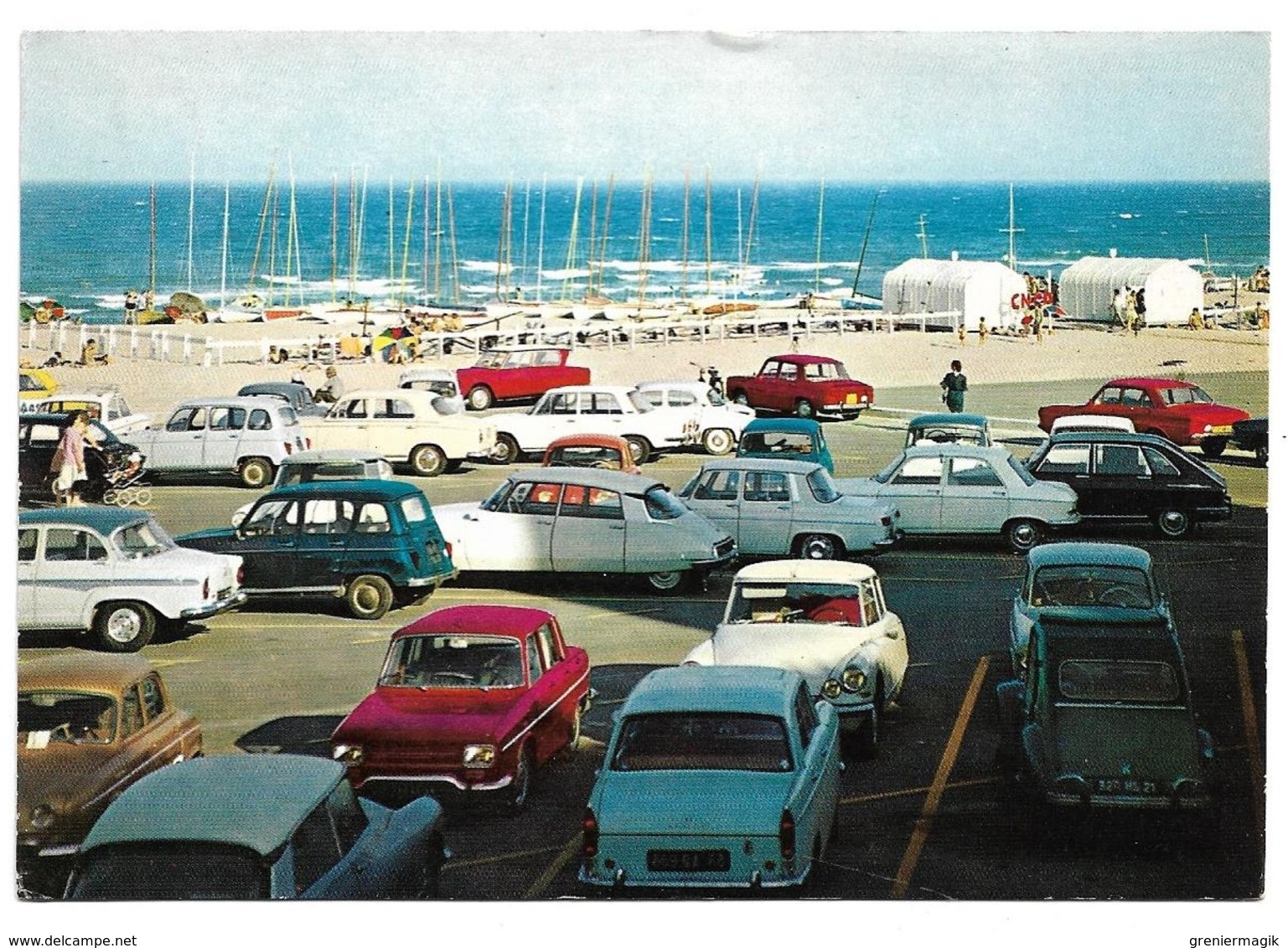 66 Canet-Plage - Le Port De Plaisance Et Le Parking - (Citroen DS, Renault 4L...) - Canet Plage