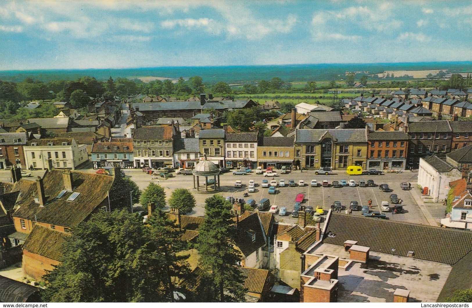 Postcard The Market Place Swaffham My Ref  B13705 - Other & Unclassified