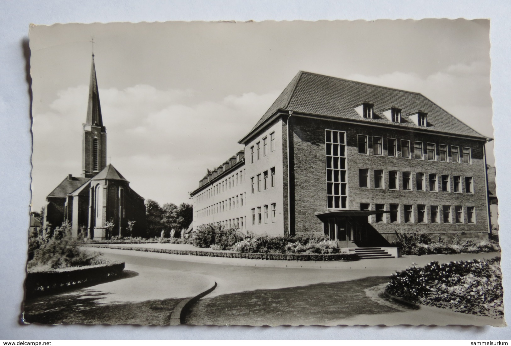 (11/3/51) Postkarte/AK "Moers/Ndrh." Katholische Kirche Und Arbeitsamt - Moers