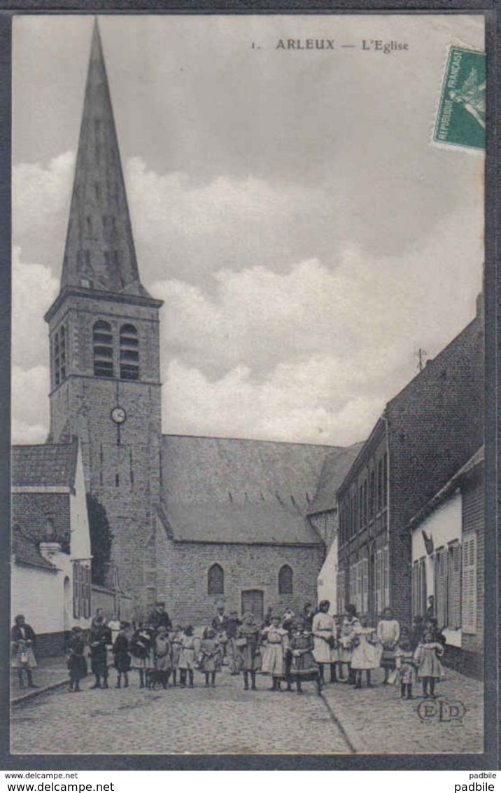 Carte Postale 59. Arleux  L'église   Trés Beau Plan - Autres & Non Classés