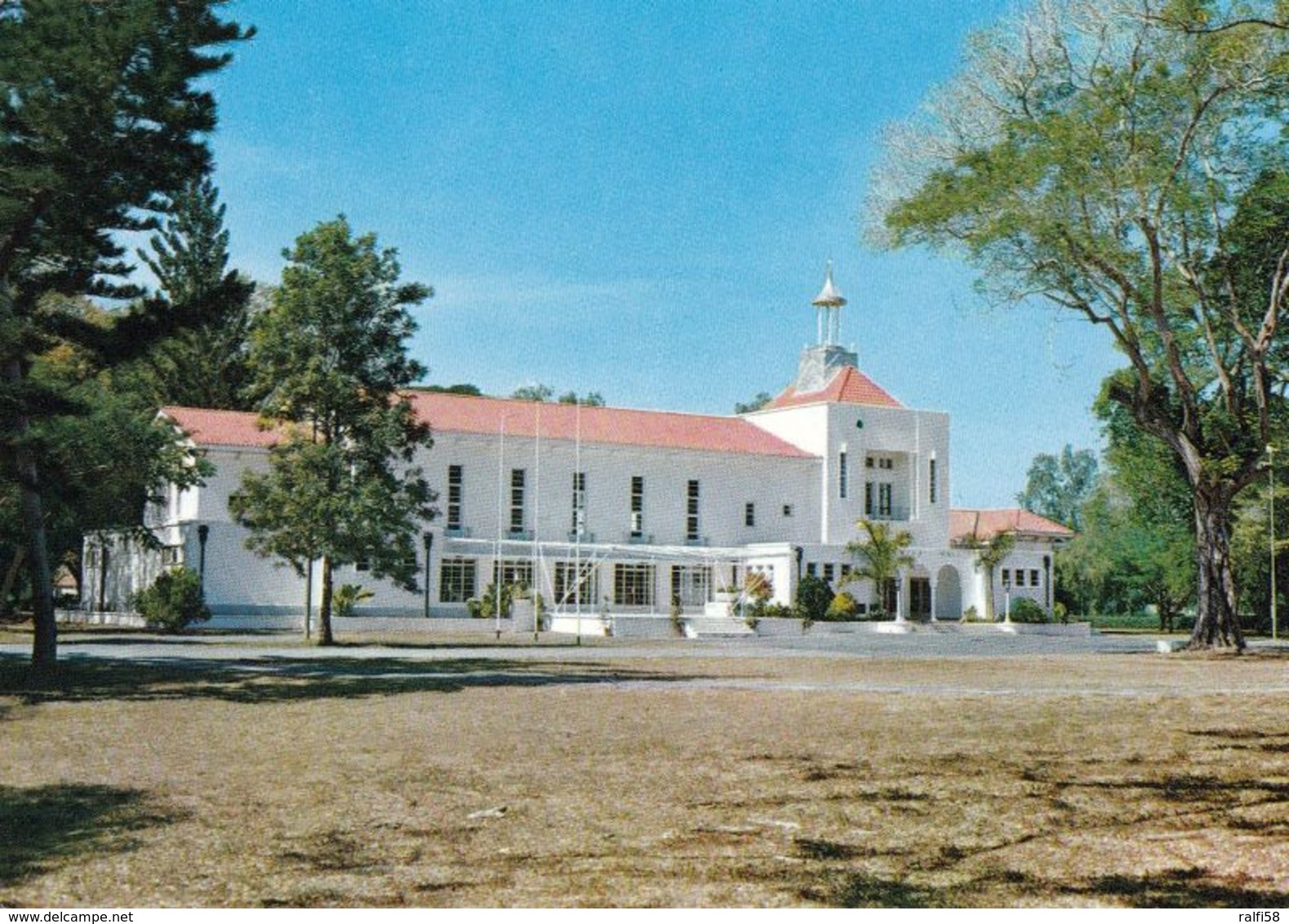 1 AK Tansania * Dar Es Salaam (auch Daressalam) - National Assembly Hall - Gebäude Der Nationalversammlung * - Tanzanie