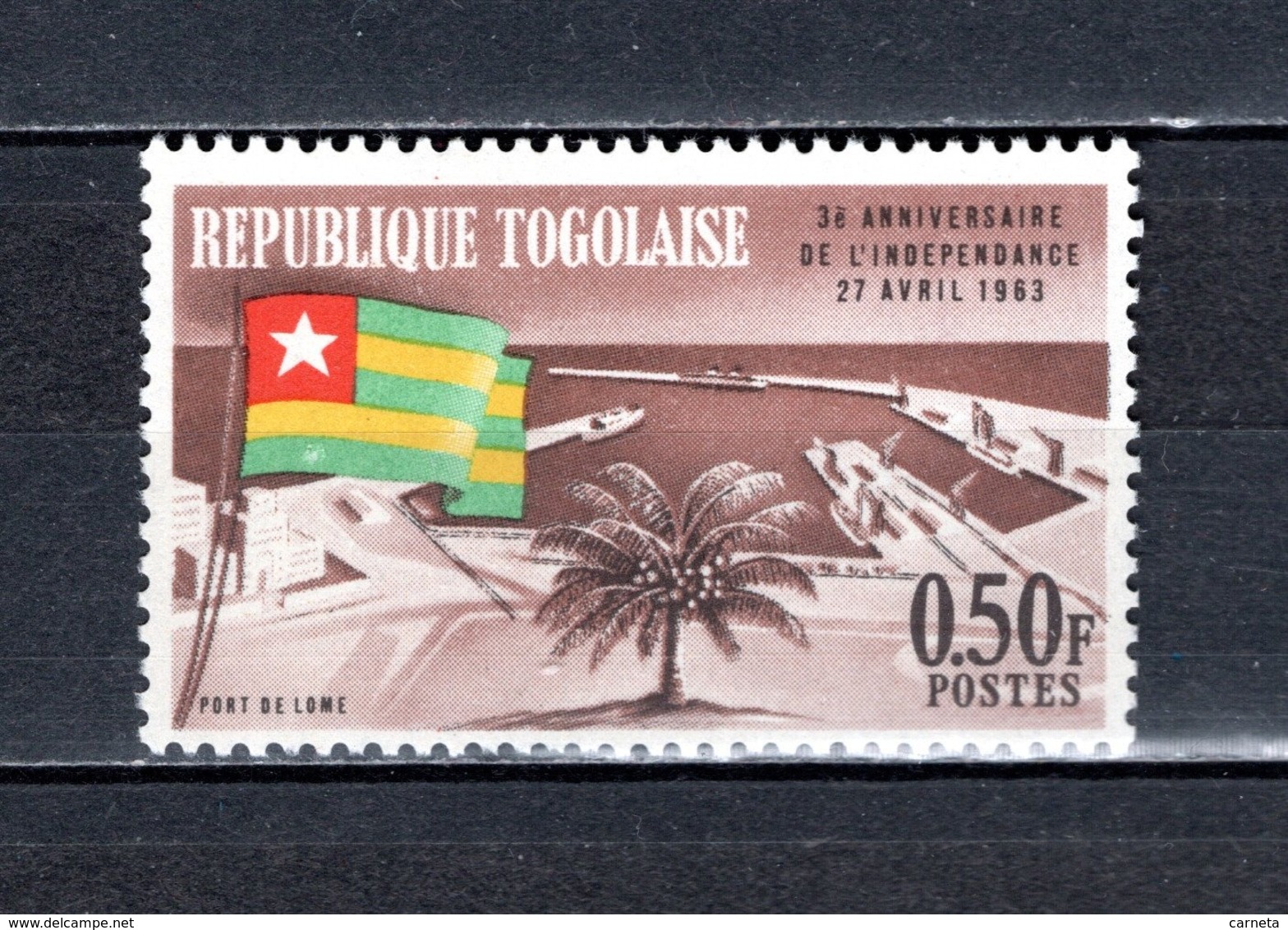 TOGO N° 381    NEUF SANS CHARNIERE COTE  0.25€  DRAPEAUX  PORT - Togo (1960-...)