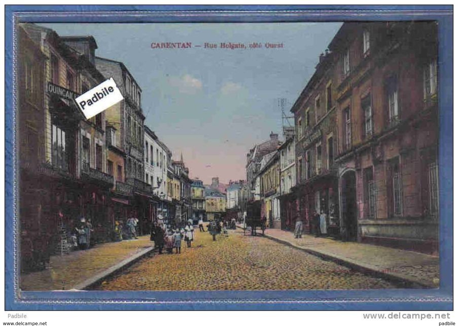 Carte Postale 50. Carentan  Rue Holgate Très Beau Plan Animé - Carentan