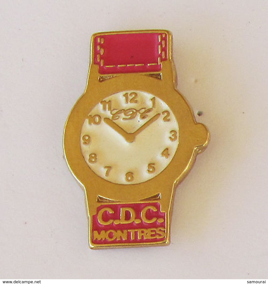 1 Pin's MONTRE C.D.C. Signé VALDHOR FRANCE - Trademarks