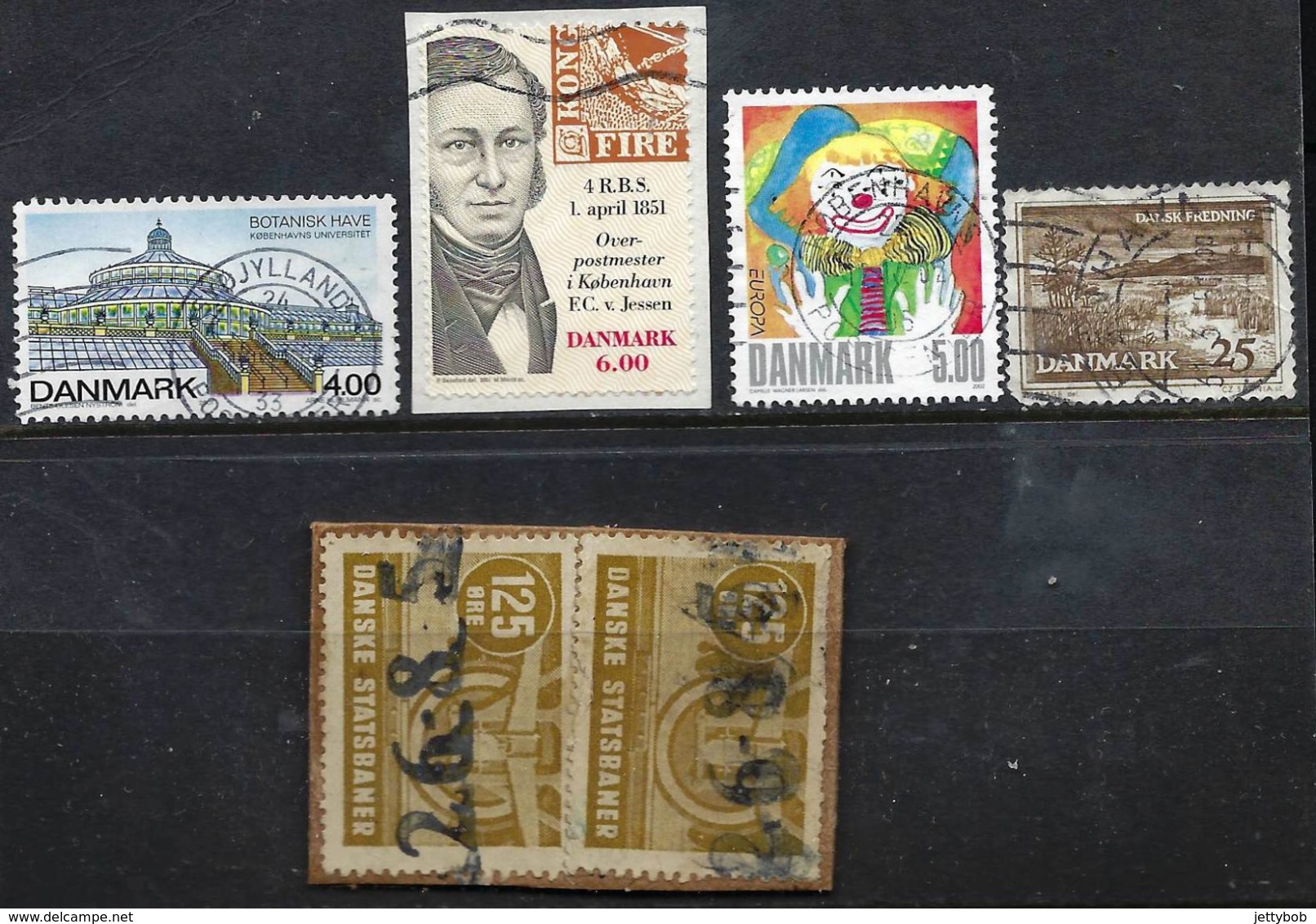 DENMARK 1904-2002 Collection Of About 200 Stamps, All Different Mainly Used - Lotes & Colecciones