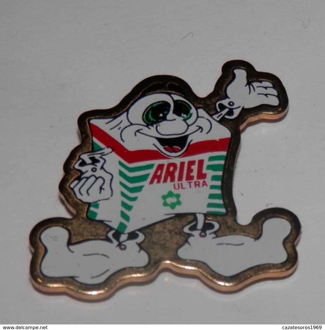 PIN  ARIEL - Marques