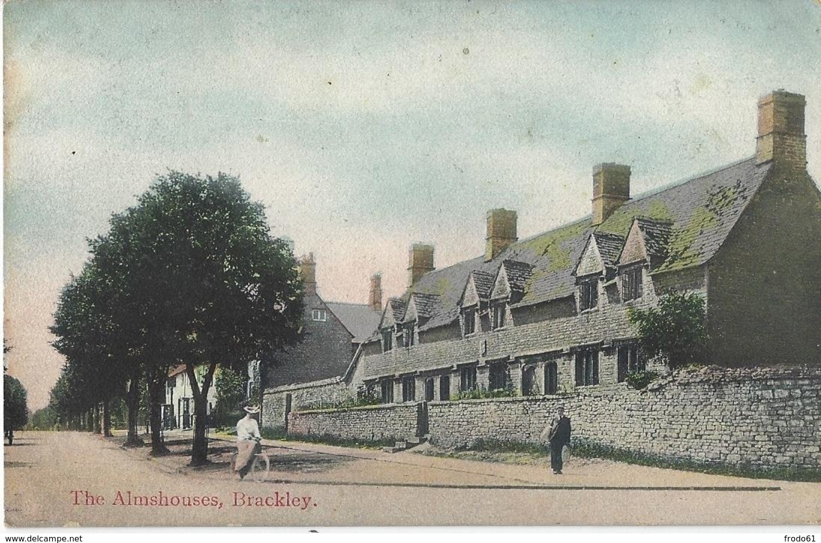 BRACKLEY, THE ALMSHOUSES, Card In Perfect Condition - Northamptonshire