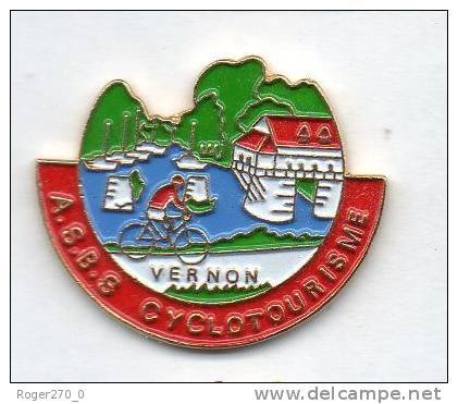 Cyclisme Vélo A.S.B.S. Cyclotourisme De Vernon , Eure , Avec Seine - Cyclisme