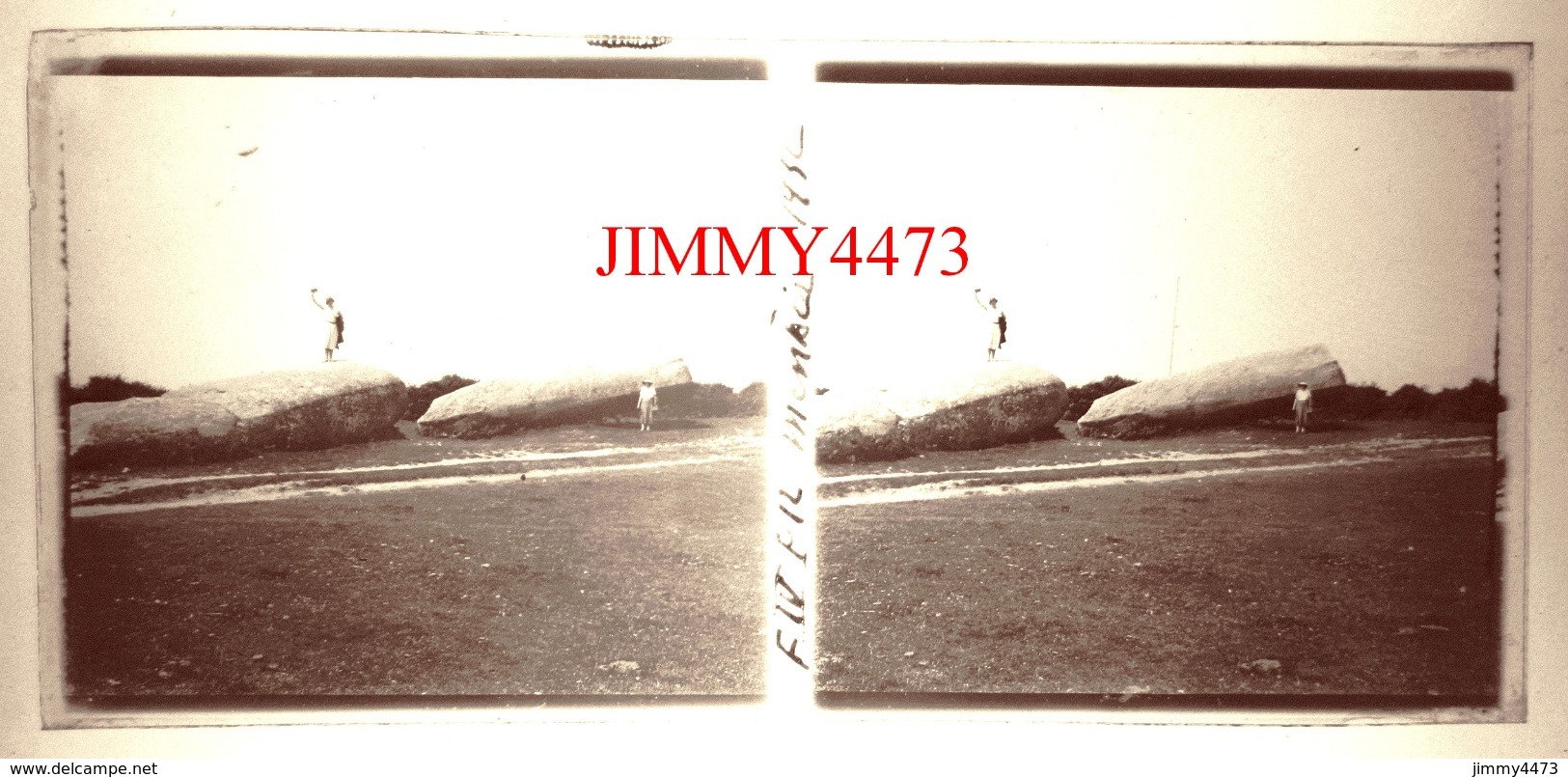 Plaque De Verre En Stéréo - Menhir à Identifier En 1932 - Taille 58 X 128 Mlls - Plaques De Verre