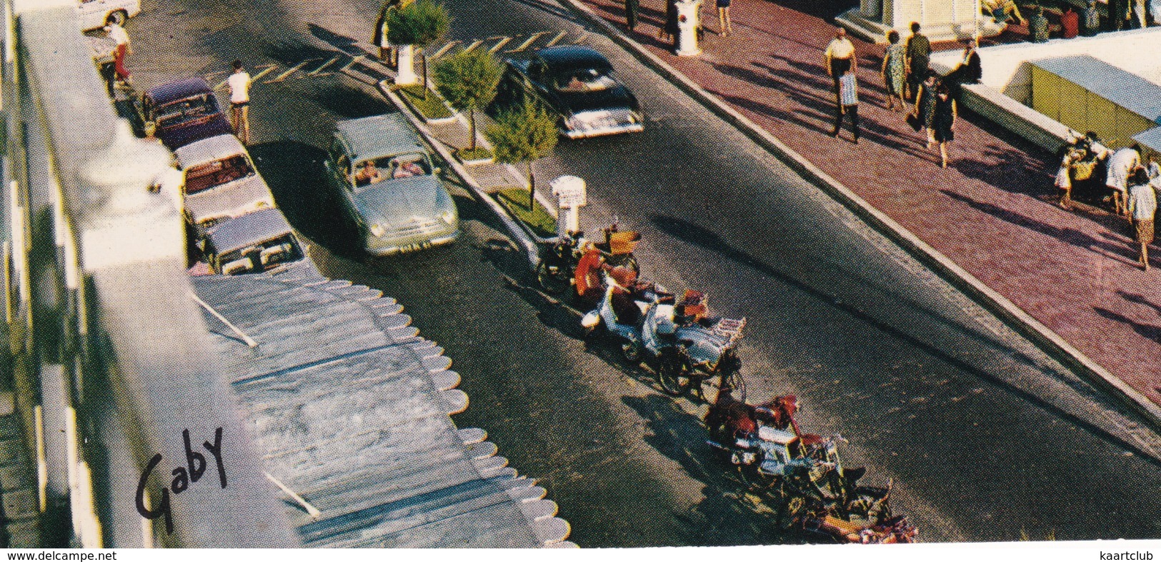 Les Sables D'Olonne: 2x SOLEX, SCOOTER, MOTO, RENAULT DOMAINE, 8 - La Plage - Toerisme