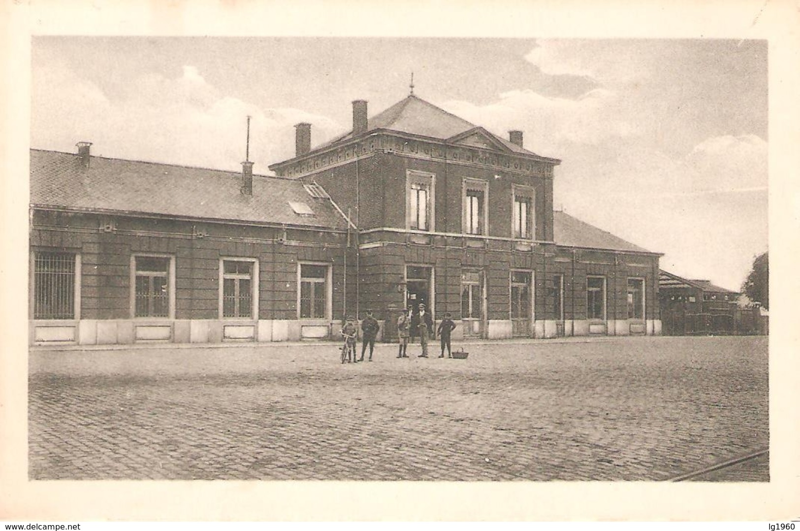 222a) SINT-TRUIDEN - La Station - Sint-Truiden